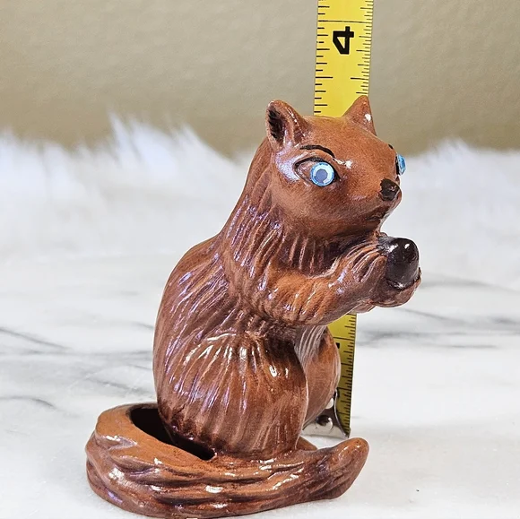 Vintage Art Studio Squirrel Figurine With Rhinestone Eyes Retro - Picture 8 of 9